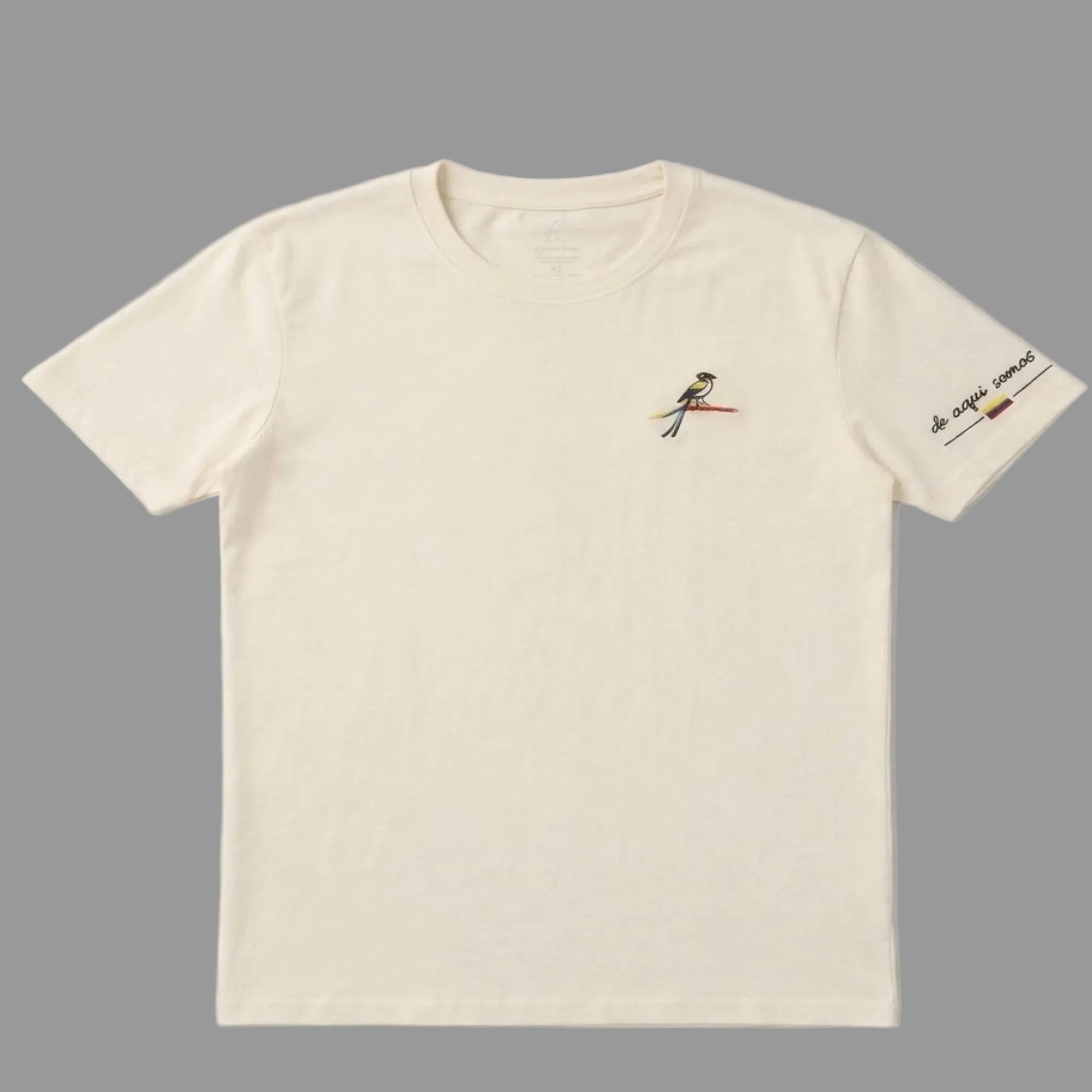 De Aquí Somos™ Camiseta Premium de Algodón Pima | Identidad Colombiana
