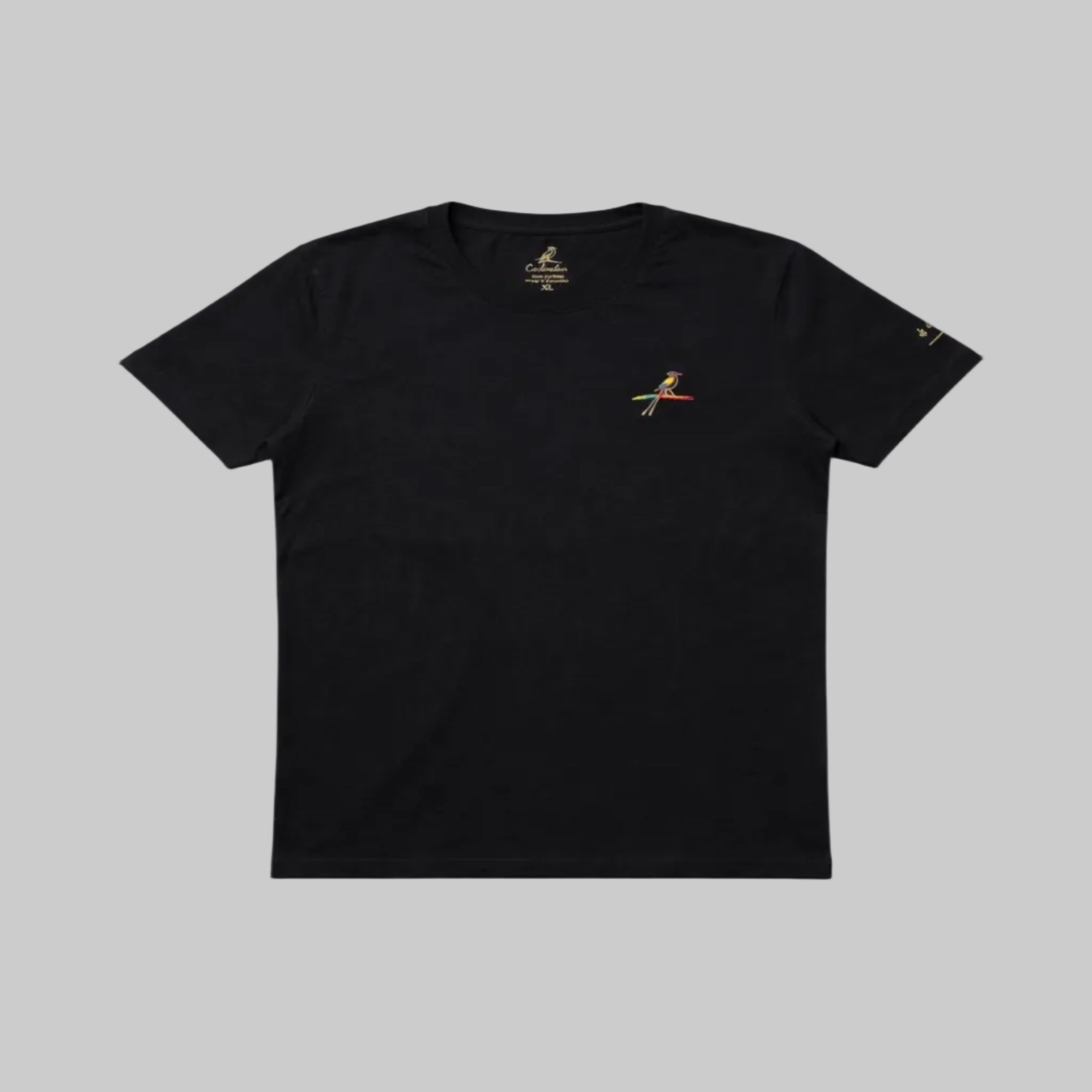 De Aquí Somos™ Camiseta Premium de Algodón Pima | Identidad Colombiana